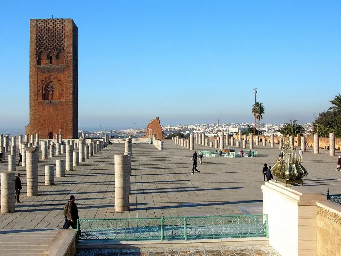 Torre de Hassan e esplanada, em Rabat